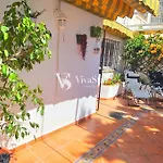 بيت للعطل Sea View Townhouse, Pool, Bbq & Workspace - Magnolia