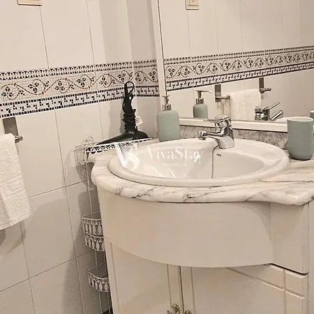 Дом отдыха Sea View Townhouse, Pool, Bbq & Workspace - Magnolia Торремолинос