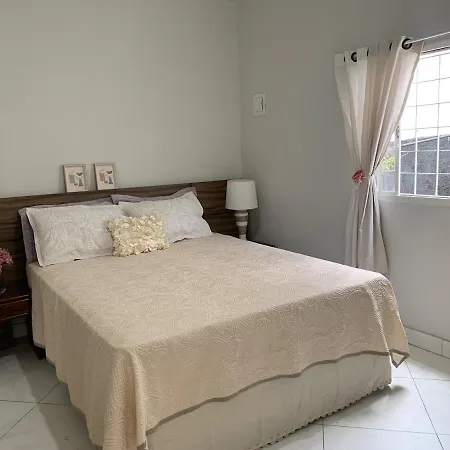 Дом отдыха Sea View Townhouse, Pool, Bbq & Workspace - Magnolia *