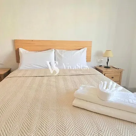 Дом отдыха Sea View Townhouse, Pool, Bbq & Workspace - Magnolia