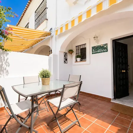 Sea View Townhouse, Pool, Bbq & Workspace - Magnolia