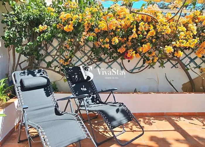 Torremolinos Sea View Townhouse, Pool, Bbq & Workspace - Magnolia Properties * Торремолинос