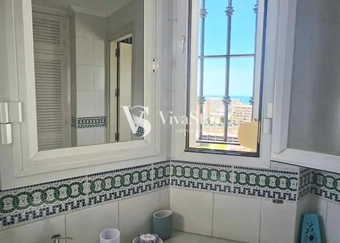 Hébergement de vacances Torremolinos Sea View Townhouse, Pool, Bbq & Workspace - Magnolia Properties *