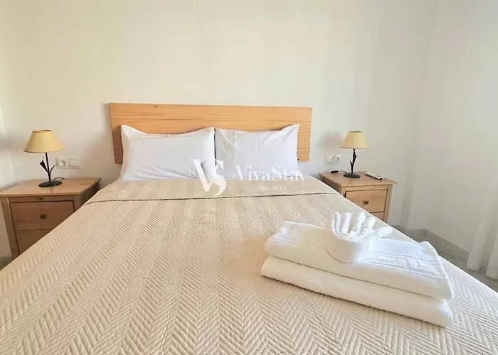 Hébergement de vacances Torremolinos Sea View Townhouse, Pool, Bbq & Workspace - Magnolia Properties